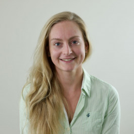 Evie Hollis